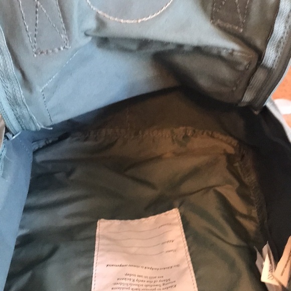 Fjallraven Kanken Mini Backpack Frost Green Water Resistant Lightweight Unisex - Picture 8 of 13